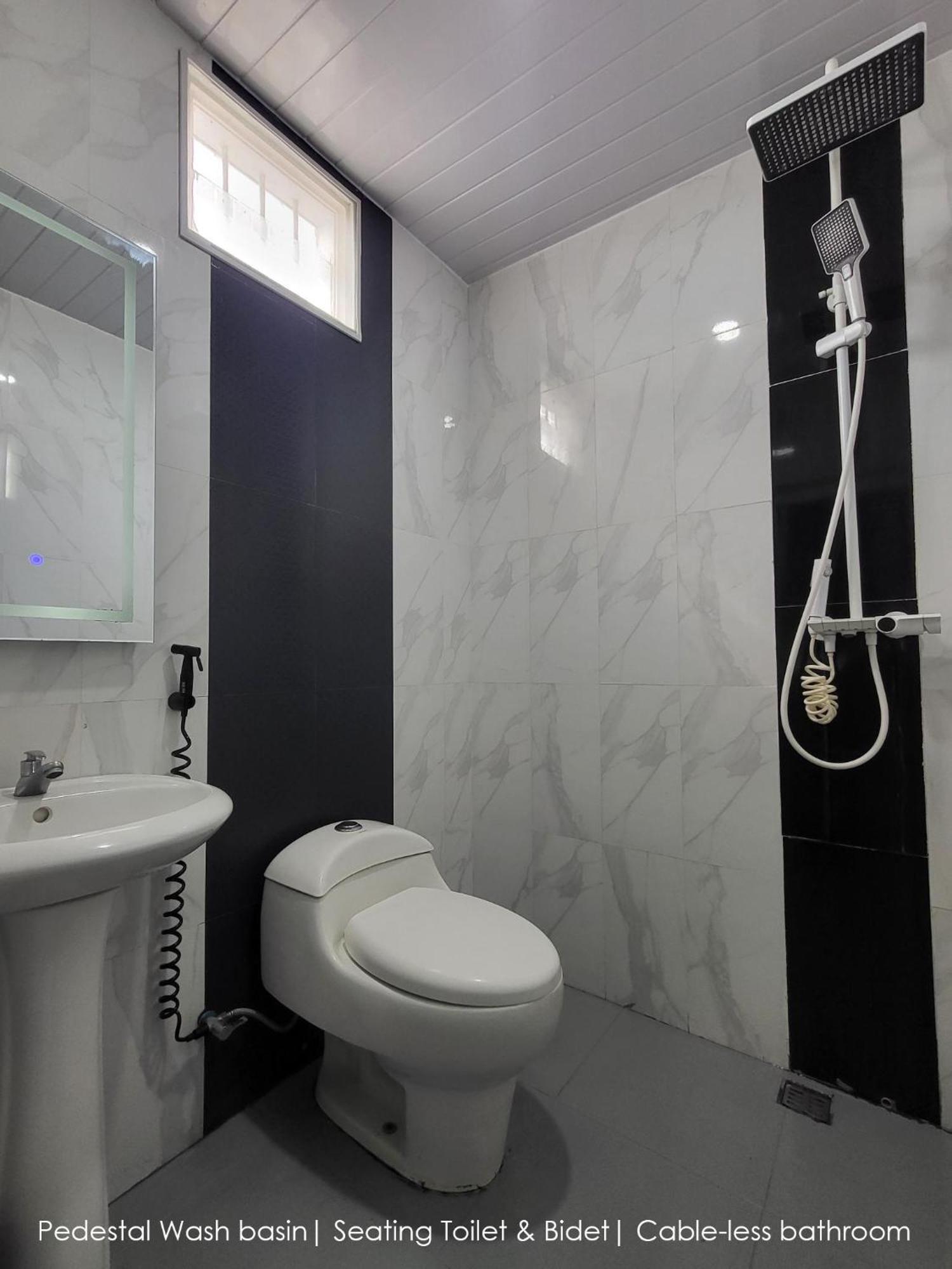 Cabin15 - Syariah Blitar Exterior foto